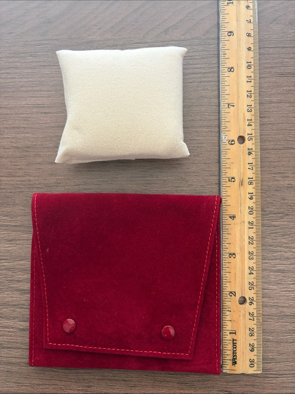 Cartier jewelry dust bag. - Picture 4 of 5